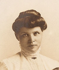 Mathilda Kristina Hanson (1874-1950). Photo courtesy of Janice (Dobbeck) Smith.