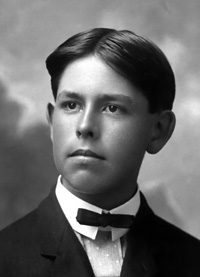 Elton J. Johnson (1889-?)